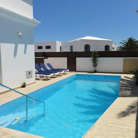 Villa Kariba Puerto del Carmen (Lanzarote)